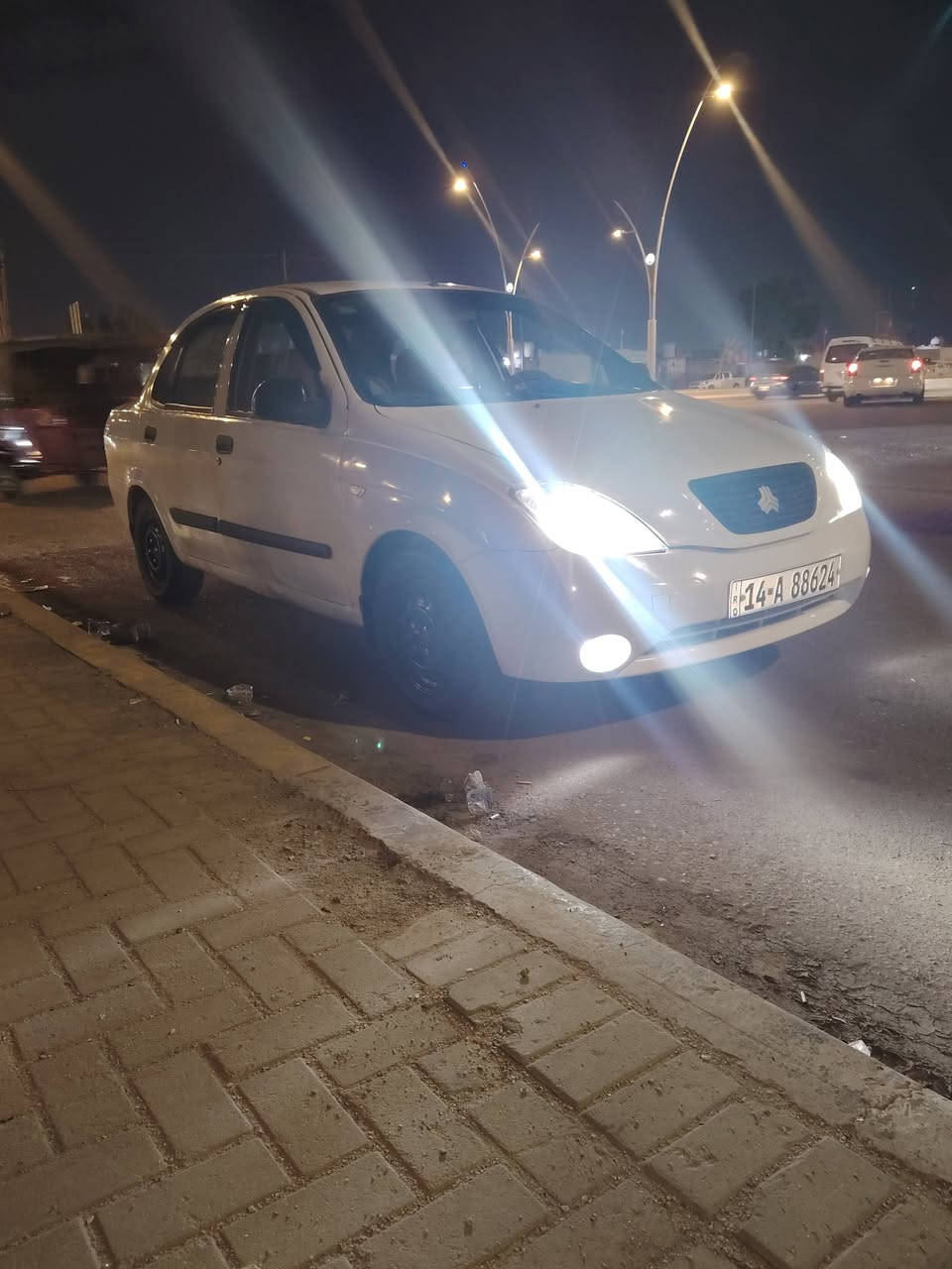 سلام عليكم سياره طيبه ايراني مديل 2014 مصبوغه احزام بدون ضربه قماره صندوك ما مصبوغات ابرانكيت جديد كلش ابلاد تجي اشوف ابعينك  مكينه كير تبريد تدفئه مكفولات حداديه تخم تاير جديد غرفته جديده  رقم جديد نكليزي بسمي السعر 35 بي مجال مكاني بصره ***********
