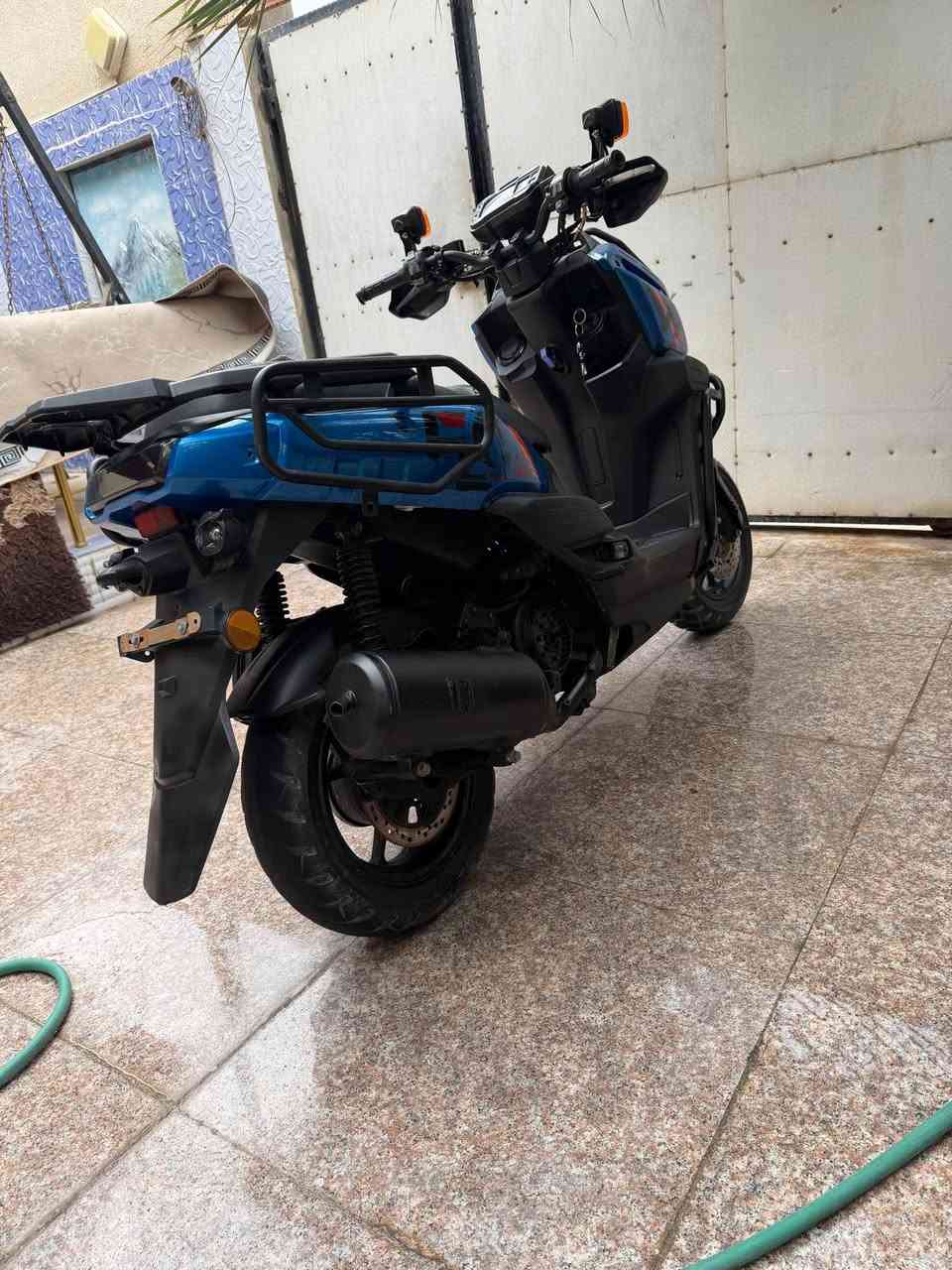 دراجه للبيع اباتشي شادلها محرك بلكارتون زيرو قبل 10 ايام الدراجه جديده جدا مكانها البصره ابي الخصيب 
السعر مليون وميه وبيها مجال
*********** البصرة, العراق
