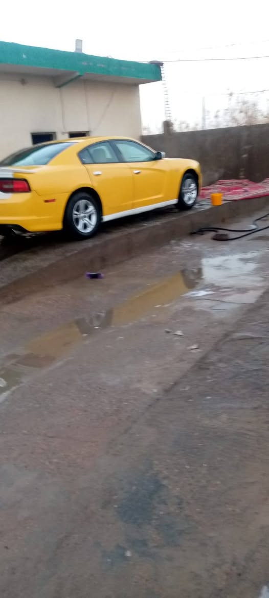 سلام عليكم 
شارجر للبيع موديل 2013
مكفوله من لعيب الشرعي
جاهزه لشقل حداديه تخم تاير تبريد تتفاه
خطها رفاعي بغداد
مداوره شوكت ماتريد  مكلف بل نشر 
مكان سياره رفاعي 
رقم صاحب لسياره (‏‪0784 899 9866‬‏
