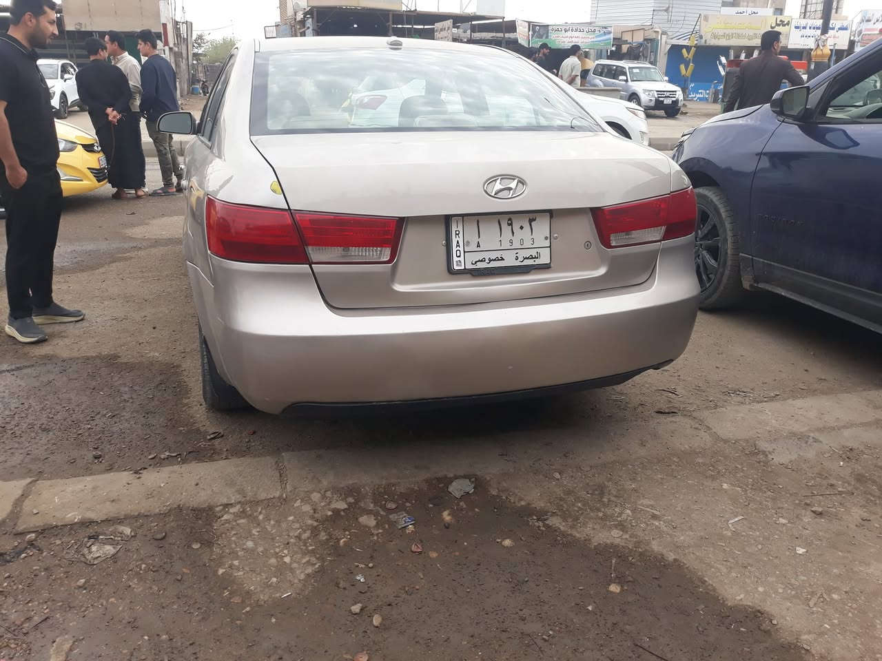 سوناتا ٢٠٠٧ وارد امريكي مصبوغه حزام 
محرك ٢٤٠٠ تبريد ثلج 
رقم بصرة 
سعر ٩٥ 
***********
