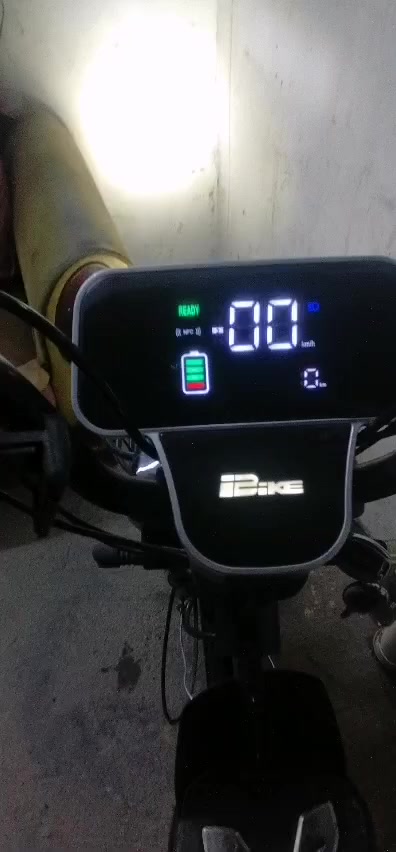 السلام عليكم    بصمة سويج عدد 2 السعر  350 وبيه مجال *********** بغداد حي القادسية
