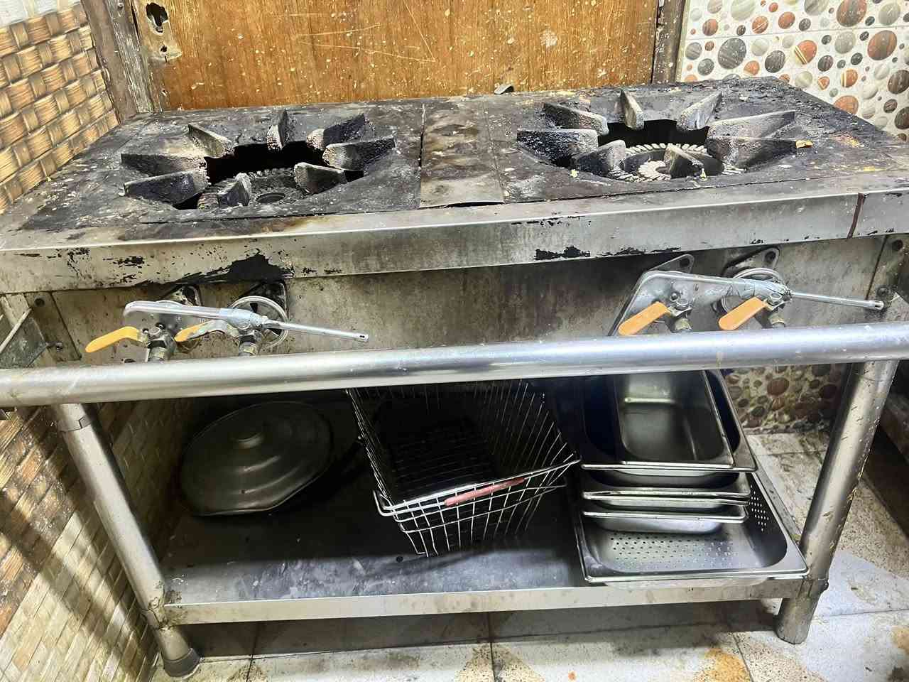 الطباخ قفله 200 والحمايه قفلهه 200 رقمي‭0771 740 1066‬
