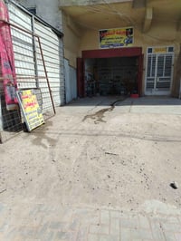 بيع مكان مليون نقدا إيجار المحل ٢٢٥ الف بالشهر لعدم التفرغ عندي دوام ت...