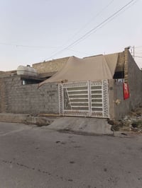 بيت للبيع • حي امير علي • ٢٠٠م