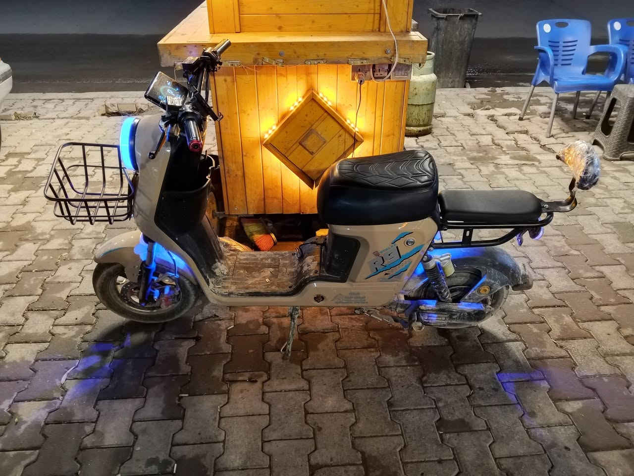 سعر 350 باتري مضبوط كله يشتغل ***********
