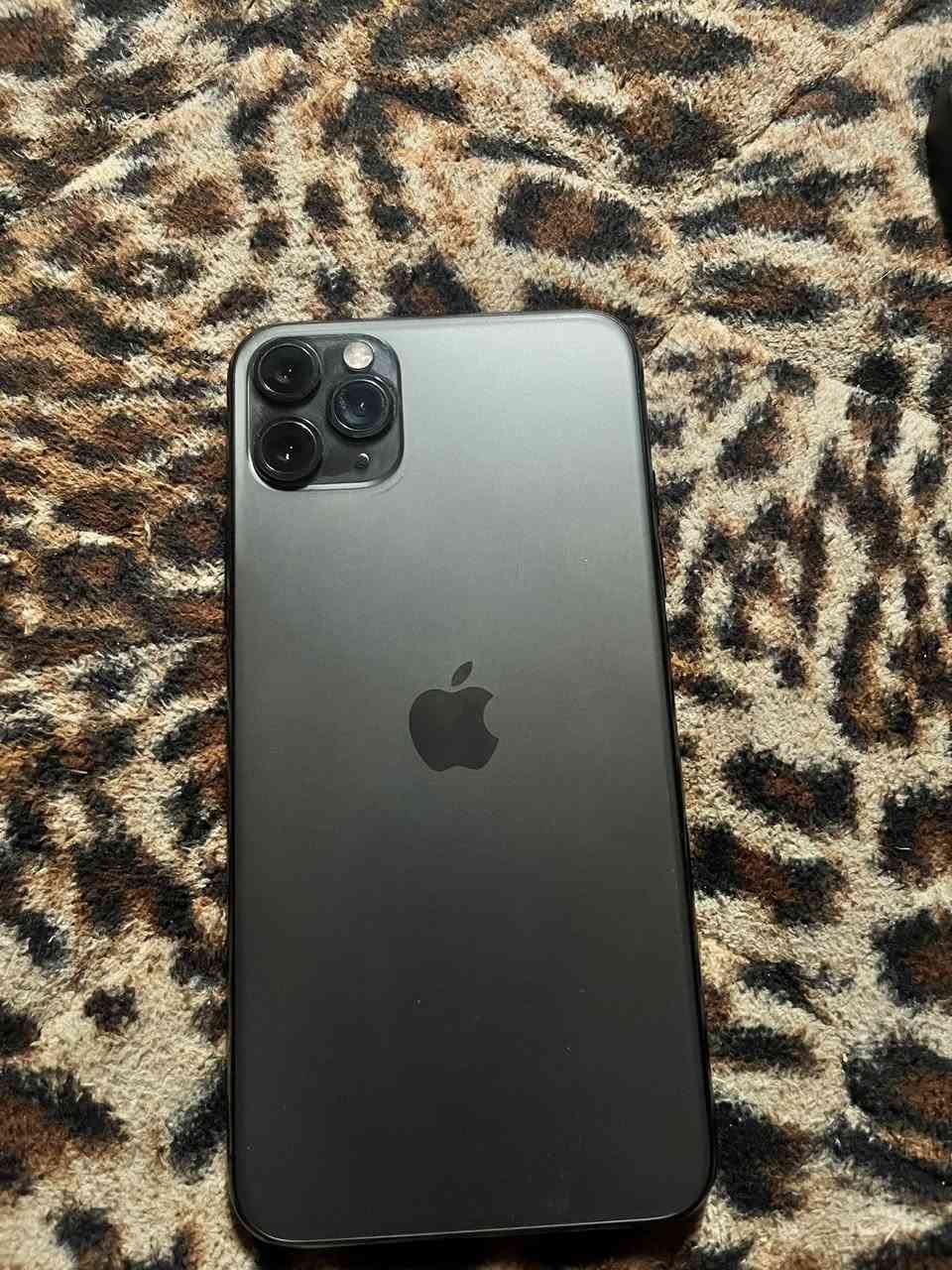 السلام عليكم 11 pro max نضيف ما مبدل اي شي بطاريته 89 ذاكرته 256 ميصرف شحن ابد مكاني (بغداد الدوره)


**إذا كنت صاحب هذا الإعلان وتريد حذفه لأي سبب، رجاءا أرسل رسالة إلى الدعم الفني**