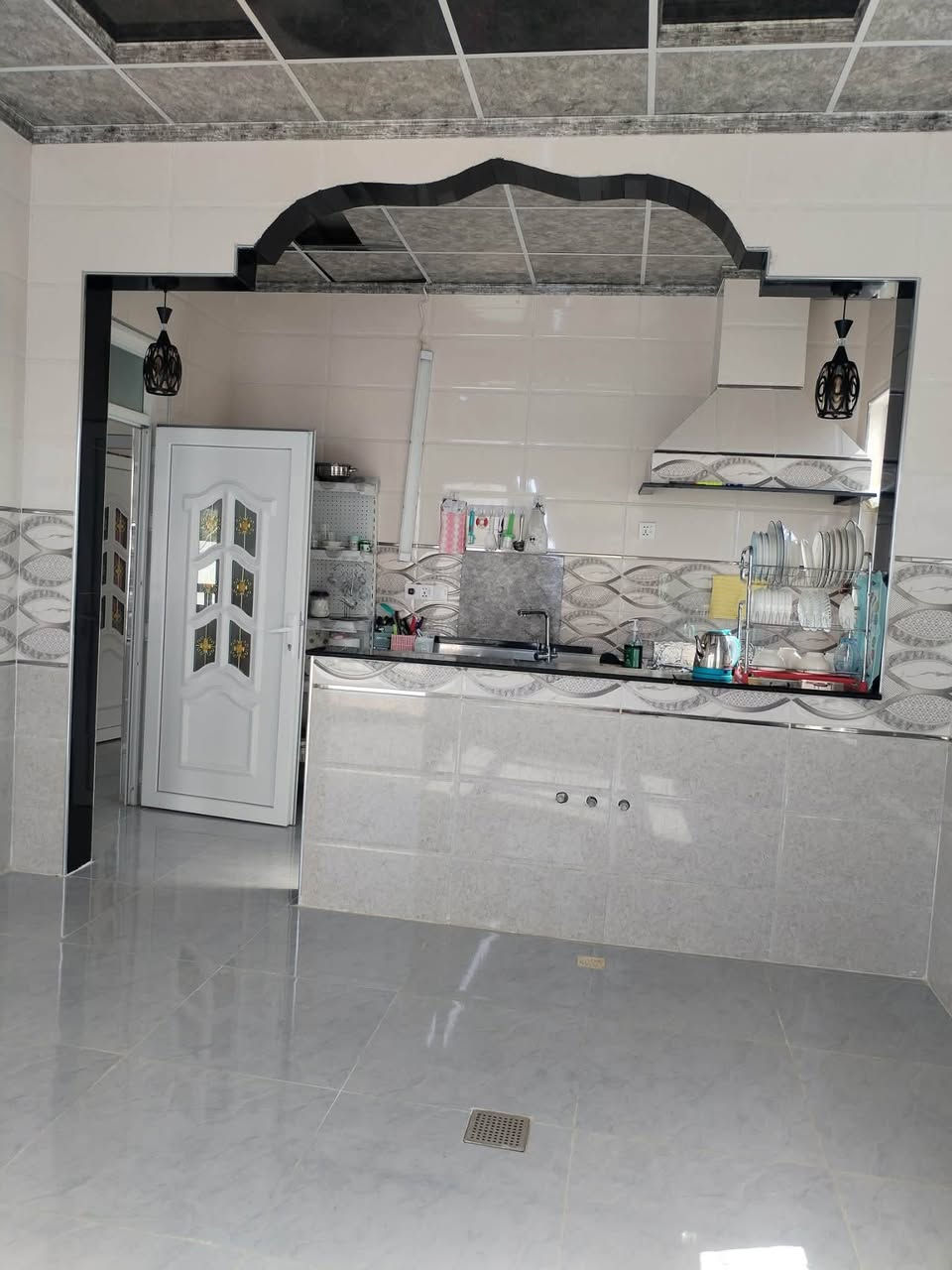 دار للبيع الكندي قرب جامع شاهين رجبو 
بل مسيجه 150م ركن وصل جميعه

طابق واحد
 غرفةنوم+استقبال+هولداخلي+مطبخ+ صيحات
بناء حديث السعر  90 مليون
للاستفسار اكثر مراجعة 
مكتب بر السلامة للعقار 
مدخل الكندي الثانيه الاتصال 
(***********)
نستقبل جميع عروض البيع و الشراء
