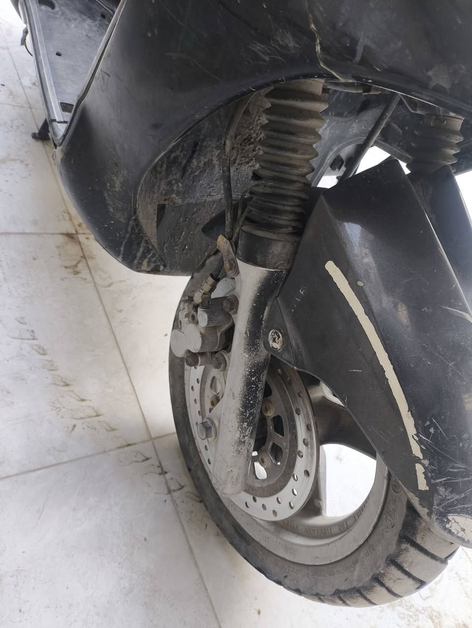 ياالله 
السلام عليكم شباب سكنس نثية ١١٠ الدراجة مال رمبة الله شاهد مكينتهة ماينسمع صوتهة خرسة بمعنى الكلمه بس الدراجة بيهة تلحيضات بل كفرت كشن مشكك اكفلهة من كلشي الدراجة سلف وهندر نكرة مكاني بغداد منطقة المعامل السعر ٤٢٥وبيهة مجال حك الجية


**إذا كنت صاحب هذا الإعلان وتريد حذفه لأي سبب، رجاءا أرسل رسالة إلى الدعم الفني**