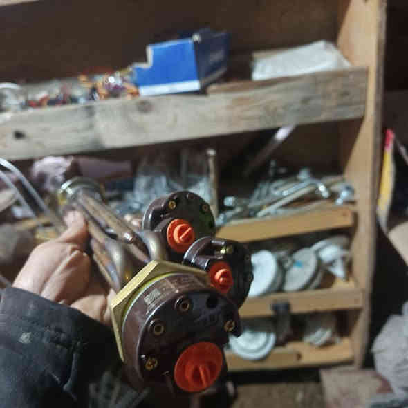 هيتر كيزر ظمآن سنه شرط ايطالي اصلي مو تقليد ظمآن سنه 18 سعر الهيتر كامل مع الؤتمتيك
تل عاكوب ***********
