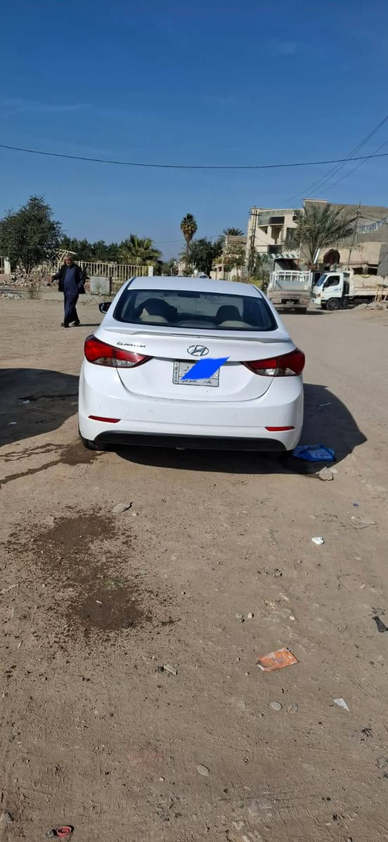 مكلف بالنشر النترا للبيع موديل ١٦ مكفولة تبريد قطعتين للاستفسار رقم *********** صاحب السياره مكان السياره بابل الحصوه السعر 135 وبيه مجال
