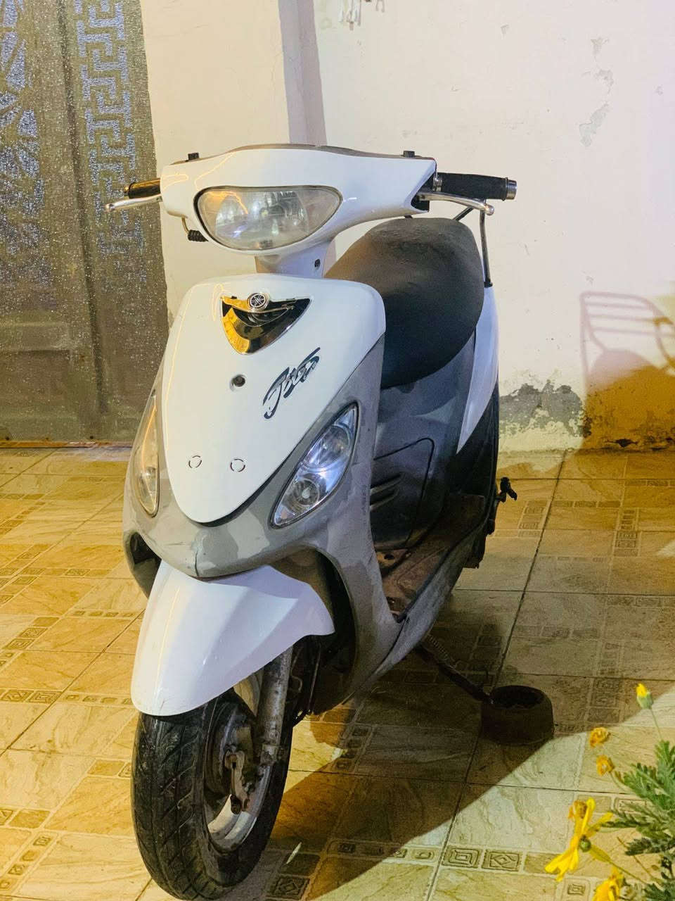 ماكس منغولي بلادي49
السعر/450 وبيها مجال 
حله مركز 
***********
