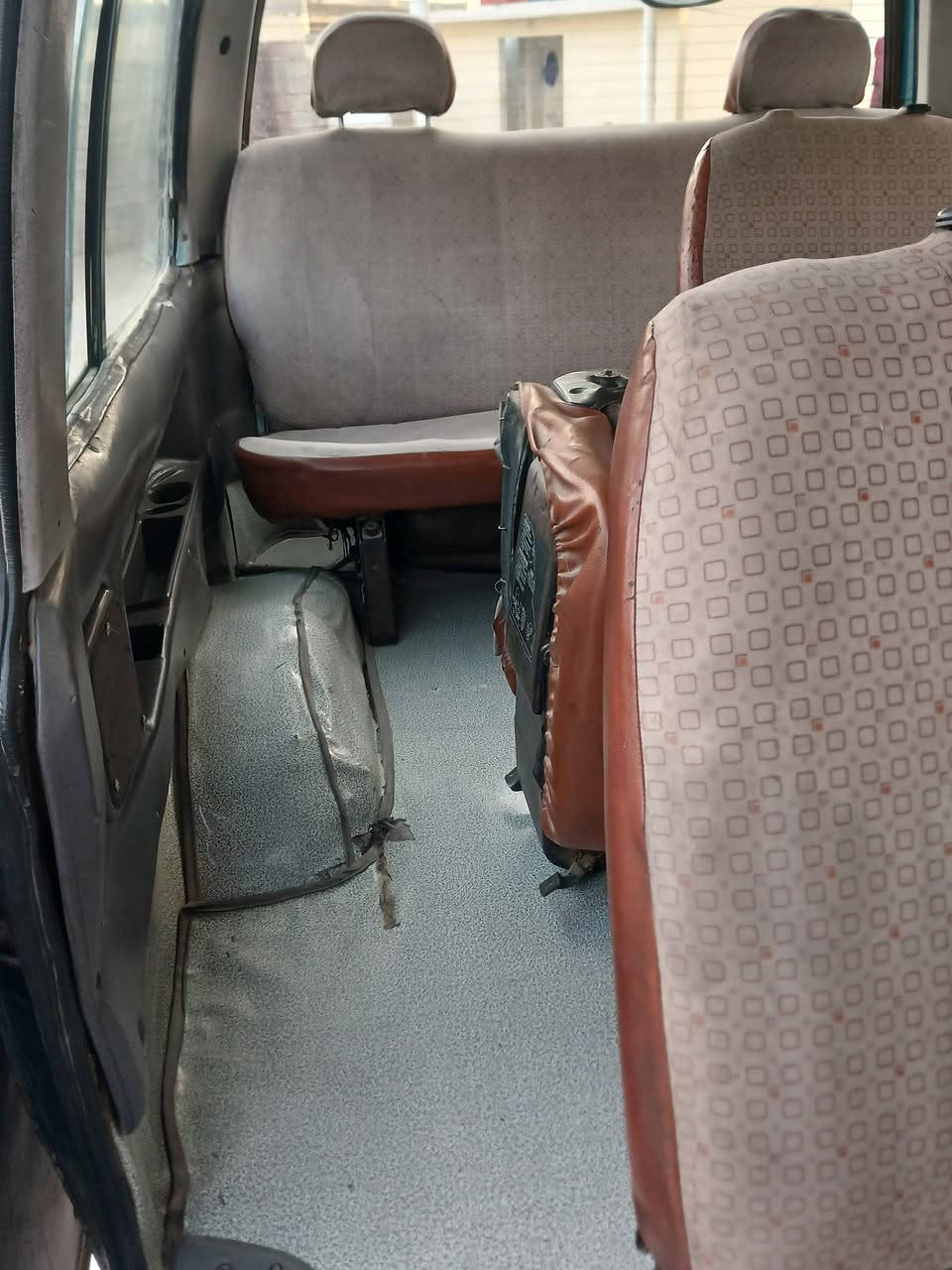 سلام عليكم بريجو للبيع السعر 55وبيهه مجال المكان بغداد ناحيه الوحده قرب بسمايه ***********
