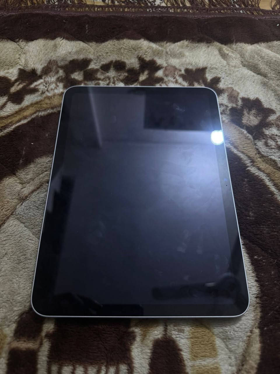 للبيع 🤍
ايباد A16 نضيف قبل 3 اشهر اشتريتة النضافة كدام عيونكم 95٪ كامل ملحقات كارتونه وكيبل الجهاز خير من الله خدش ما بي بطارية99
السعر: 450 وبي مجال بسيط للطيبين
مكاني: بغداد الطالبية
رقمي:***********
