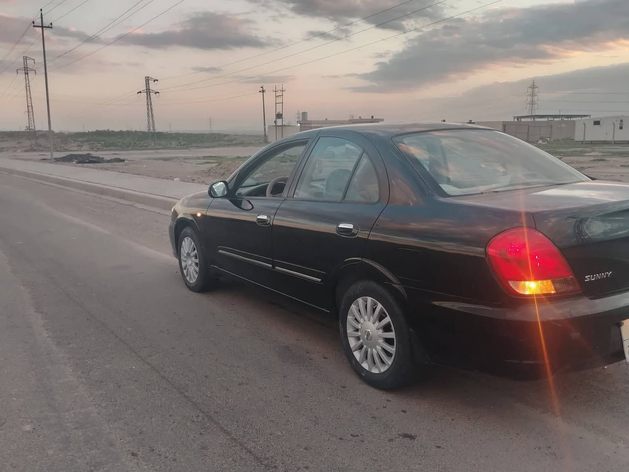 نيسان صني ياباني موديل 2011 خدمات بدون ضرر بدون صبغ رقم سليمانيه سنويه جديد جديد محرك وكير بشرط اوتوماتيك *********** مكان السياره كركوك
