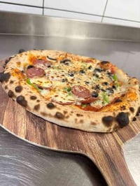 شيف غربي متفرغ للعمل شرط التيست ‭٠٧٨٧ ١٨٥ ٥١٠٧‬