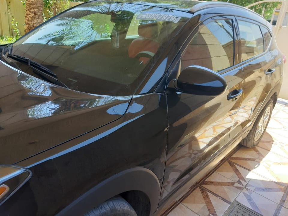 ع
بسبب الوعود الكاذبه أعيد واكرر 

عندي توسان للبيع ٢٠١٧ السياره بدون مواصفات السياره لا فتحه  ولا بصمة 

بس بيهه كشن كهرباء 

قطعتين تبريد 

تبريد بارد حار 

المحرك 4️⃣ سلندر

محرك 2000gti 

السياره رقم بغداد 

السياره بيهه بل القبق مال جنطه شويه صبغ فقط 

وبيهه باب اثر ظربه تبديل 

مكان السياره بغداد 

للاااستفسار على الرقم التالي 

وتساب فقط 

***********
