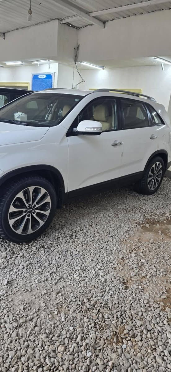 السلام عليكم من رخصة الادمن للبيع سورنتو 2013 كفالة عامة 4 سلندر فوول ماعدا الفتحة وارد خليجي للأستفسار ***********
اتصال واتساب مفتوح السعر 165
