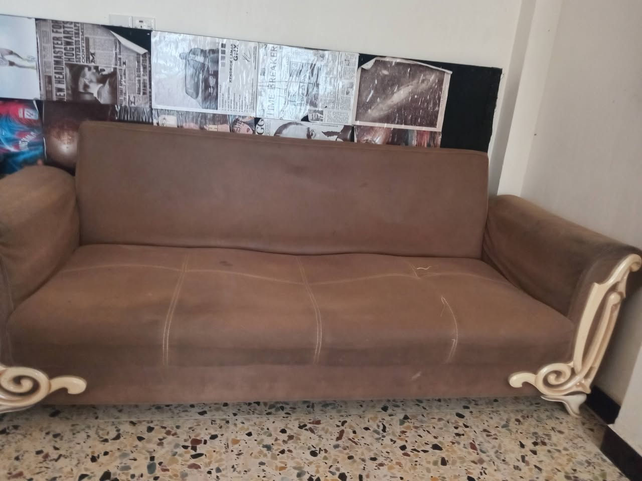 تخم ٧ مقاعد ٧٥ الف مكاني ثغالبه


**إذا كنت صاحب هذا الإعلان وتريد حذفه لأي سبب، رجاءا أرسل رسالة إلى الدعم الفني**