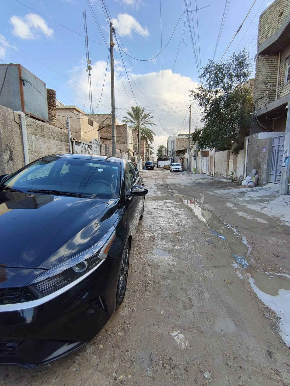 السلام عليكم
فورتي 2024 وارد امريكي مواصفات عادية رادار امامي سياقة ذاتية تحديد مسارة شاشة كامرة دوارة سيارة بعدة جديدة قبل ٣ اشهر رقمتة بسمي بغداد ماشية 28 ML الف بية جاملغين اماميات والنيد تبديل بدوان دواخل فقط راس الشاصي من كدام بي تصليح بية طخة بلتكمة صفحة السايق صبغ سبب الحادث بارد زغير بجاملغ الخلفي مبين بصور الحادث مابية سونار اني مستوردة ومصلحة تصليح درجة اولا تخم تايرة جديد 
السعر مناسب135 $ 
رقمي ***********  بي وتس اب
