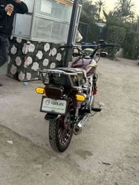 دراجة نارية • تفاصيل بالمنشور • مكلف