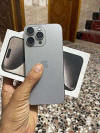 آيفون ١٥ برو ماكس • ٢٥٦ • بطارية ٨٧