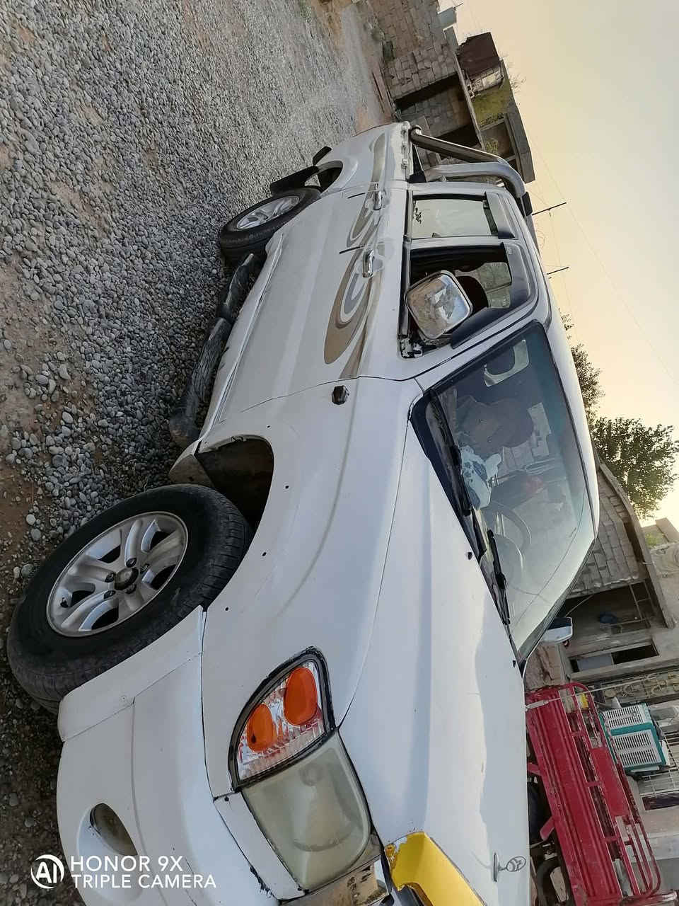 السلام عليكم سيارة ادمرال سنوية لل 27موديل 2010رقم دولي السعر 65بي مجال قليل او مراوس حسب القناعة ***********
