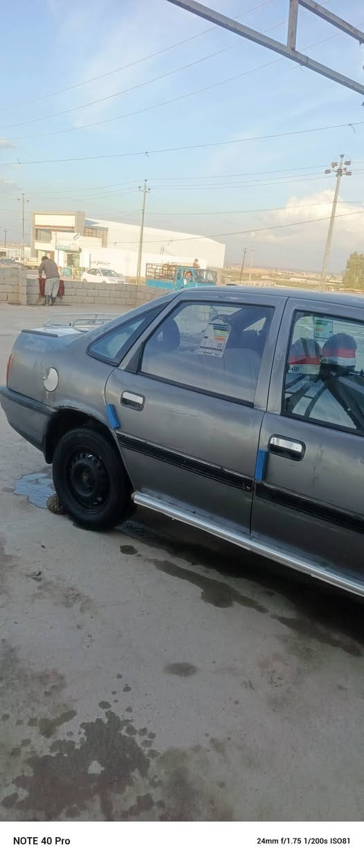 سياره البيع محرك وكير شرط كهربائية كلها شغاله السعر 33،
وبيها مجال اتصل ***********
