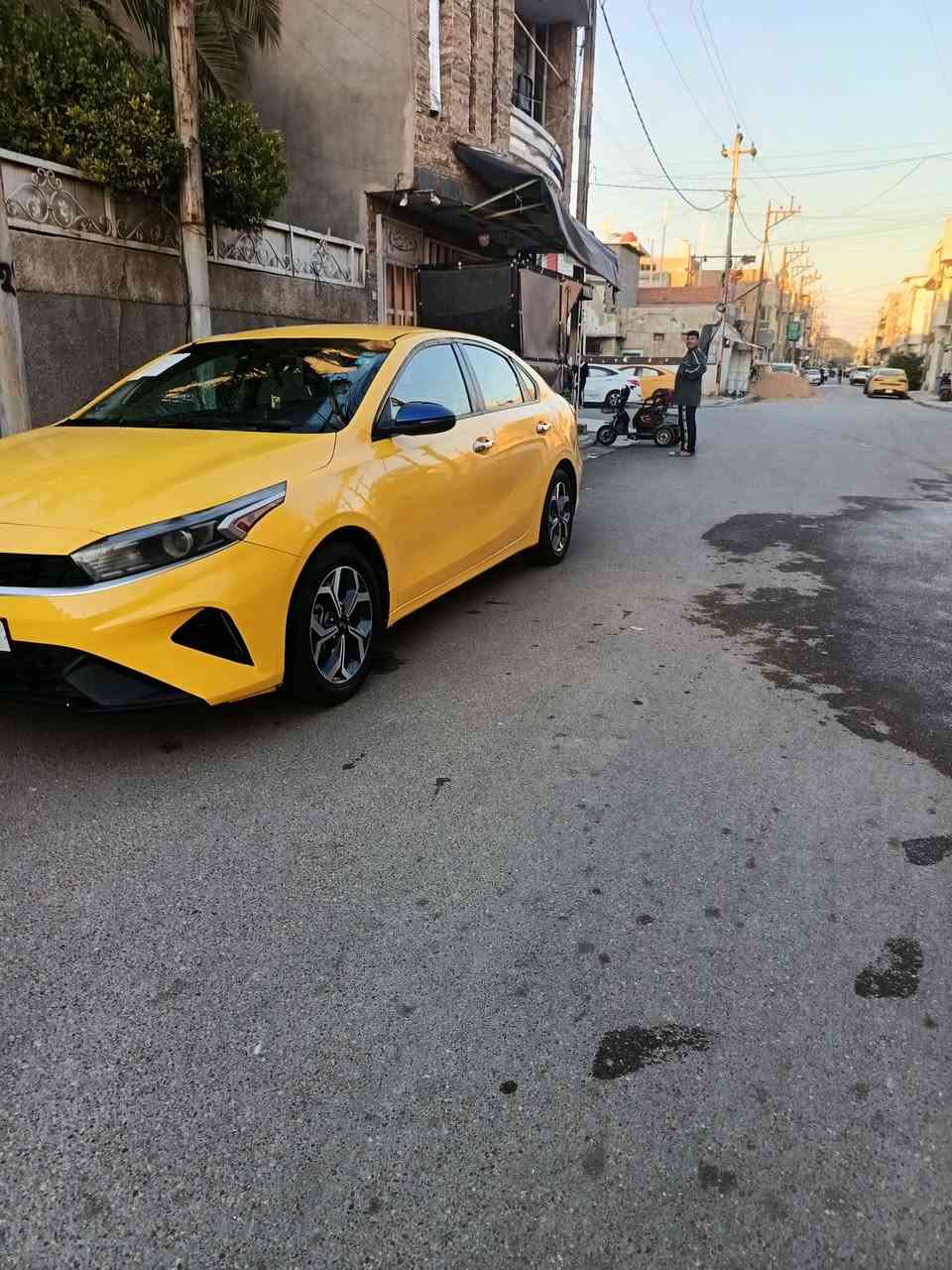 فورتي موديل ٢٢ أمريكي ضرر جاملغ الخلفي والباقي ليبل واحد سياره جديده نص فول كل نقص ماكو شاشه كامره تحكمات رادارات تخم تاير كير محرك تبريد مكفولات بسمي سعر ١٤٢ بكاني طوبجي
***********
