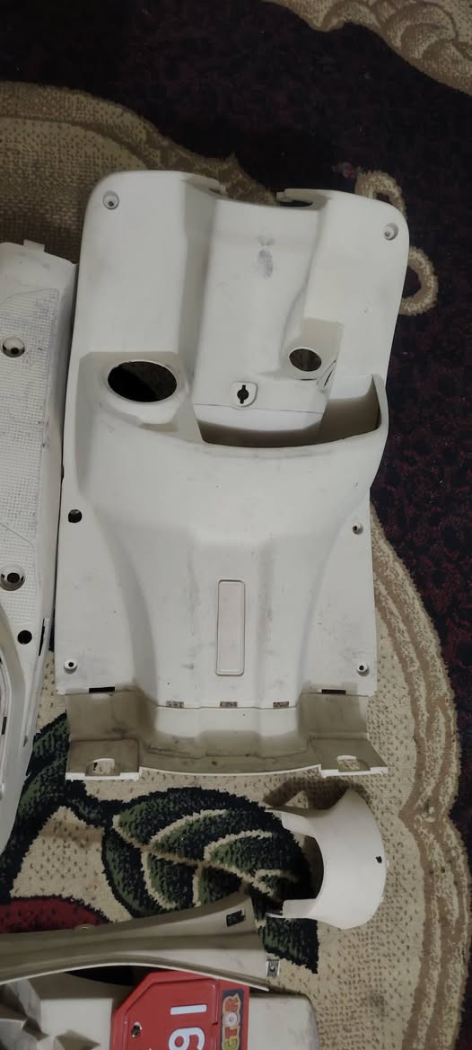 السلام عليكم من رخصت مدير الگروب
داخل اكريمي جديد ونظيف كلش بدون ختم بي كسر بسيط 
سعره 35 الف 
صالنصه اف ام  ختم هيه والواقيه مالته مستعمله صارله سبوعين سعره 15 الف 
مكاني كربلاء حي الحر قرب مجمع ليمونه 
***********
