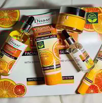 عروووووووض العيد السعر 15 الف   💡 مكونات المجموعة:  ⚠️ غسول الوجه: لتن...