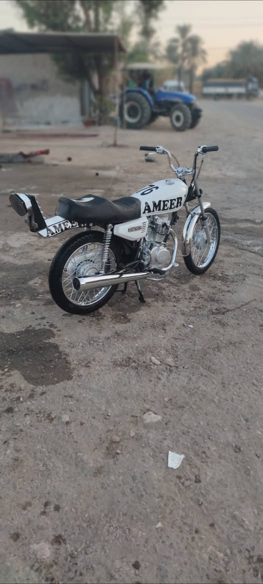 سلام عليكم شباب نامه شلامجه قبل شهر ونص من عمرته بعده جديده نضافه شوفت عينك شاصي  ٢٠ بوري رفيع شيال ربع بلادي لا محور ولاملحوم بلادي اوراق اصولي سعره ٨٥٠ وبيه مجال شراي تدلل وتعرفون اسعار التعميره واسعار الشاصي بايع ب خساره مكاني بابل سده الهنديه ***********#***********
