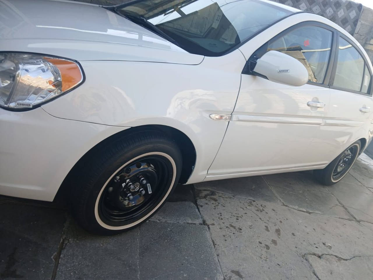 السلام عليكم اكسنت ٢٠٠٨ مصبوغه حزام ماعده البنيد والقماره والجنطه سياره جاهزه كل نقص مابيهه السعر ٨٥ للاستفسار ***********
