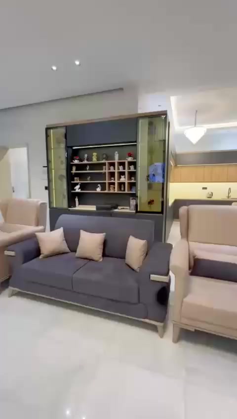 عندما تكون محب لعملك وتجعل الربح هو رضا الزبون تخرج بهذي النتائج.. رمضان كريم كنا ضيوف في بيت الاخ العزيز ابو بنين داعين الله ان يجعل عتبة داره بركة وخير ان شاءالله كل الود والاحترام لكم متابعين ابداع المسار للمطبخ التركي


**إذا كنت صاحب هذا الإعلان وتريد حذفه لأي سبب، رجاءا أرسل رسالة إلى الدعم الفني**