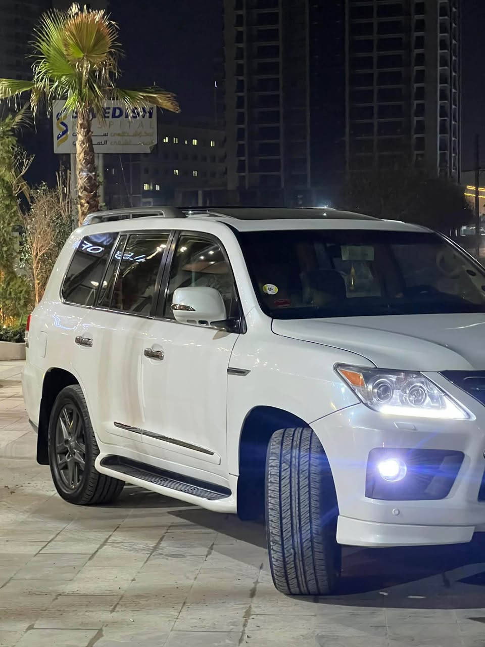 بەناوی خوای گەورەو میهرەبان
لێکزز ٢٠٠٩ LX570 ٨ پستن
سەیارەکە فول فول مواسەفاتە
«سلاید»
«کوشن جلد»
«کوشن کارەبا»
«دەبل هەوایی»
«جەگ»
«شاشە گەورە»
«سوکان ڤۆلیۆم»
«تەبرید مەرکەزی»
«٣ ریز کوشن»
«بەسمە»
«شەغال»
زۆر مواسەفاتی دیکە
سەیارەکە کامل شکلی گۆردراوە بۆ ٢٠١٥
سەیارەکە زۆر خاوێن ماوەتەوە تەنها ١٦٥ هەزار رۆشتوە
کارەباییاتی هەموی بەشەرتە گێرو مەکینە نەکراوەتەوە
تەنها ٤ پارچەی سبوغە 
رەقەمو سەنەوی نوێیە تەحویل غەرامە بەشەرت
شوێن هەولێر
نرخ ٢٨٨وەرەقەو مەجالێکی برایانە
بۆ زانیاری زیاتر پەیوەندی بکەن بەم ژمارەوە
***********
0️⃣7️⃣5️⃣1️⃣4️⃣5️⃣5️⃣3️⃣7️⃣6️⃣4️⃣ أربيل, العراق
