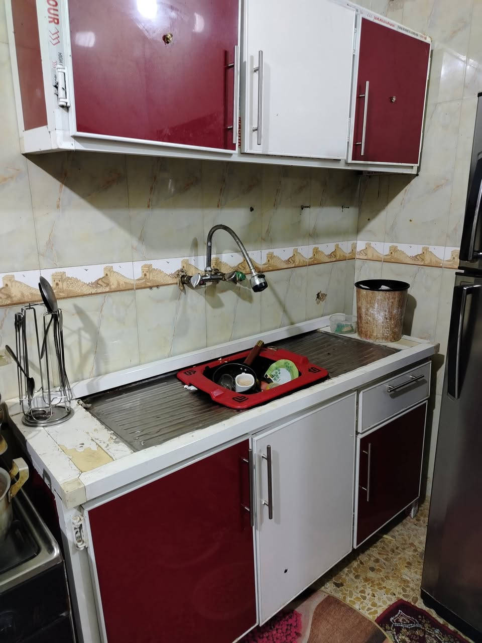 كاونتر مع سنك للبيع نظيف جدا كربلاء المقدسة ***********
