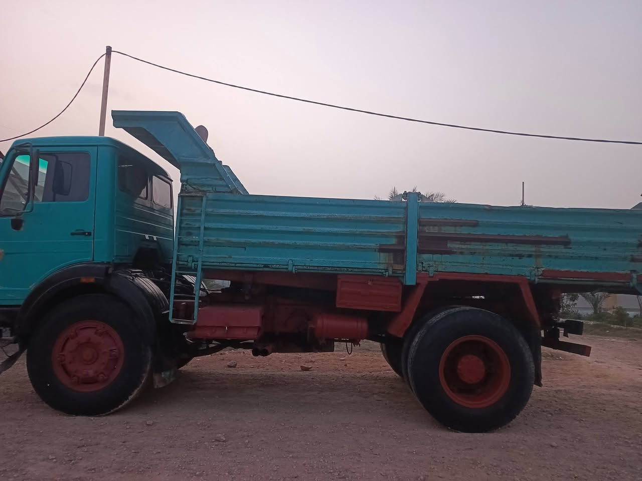 سلام عليكم  البي موديل 75 اصل     كلاب بلادي رقم بابل نكليزي بسمي   مكينه 25 كير 25ااكسل نص جيف  كهرباياته كوله شغاله شاصي  مكفول سياره جاهزه العمل  شراي يتصل مكان سياره بابل ***********
