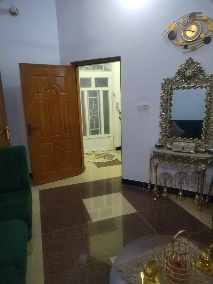 🏡 للبيع – مشتمل في حي الجبيرية الثالثة
📐 المساحة: 130 م²🏠 طابقين🛏️ 3 غرف نوم🚿 حمامان🛣️ شارع 15 م📍 موقع مميز💰 بسعر مناسب
📍 موقع المكتب: العرموشية – مقابل الخضراء
📞 للاستفسار والتواصل:☎️ ***********
🏢 عقارات تاج السلطان✨ ثقتكم أساس نجاحنا

#عقارات #تاج_السلطان #الجبيرية #بيع_منازل #استثمار #بغداد
