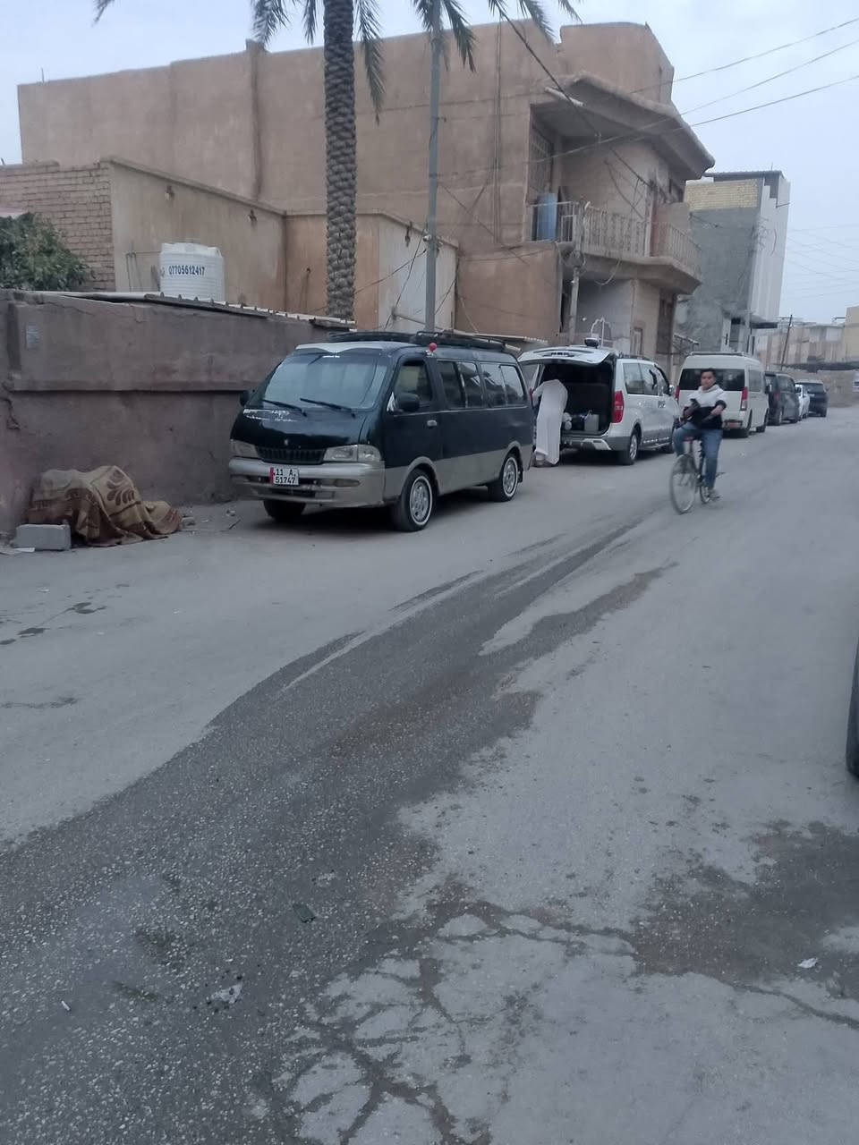 السلام عليكم بريجو موديل 96سنويه ل 29 بسمي
تريد تحويل تريد وكاله السيارة كير اكسن مكينه ع سحك قبل يومين مجفته سلف حاويه داينموا حاويه مشط جديد
دافعه جديده تخم تاير جديد حداديه اماميه جديده خلفيه نص عمر باب سلايت باب صدر باب سايق جنطه جدد مال حاويه السيارة بيها جراد السعر 42 وبيها مجال بسيط 
سيارة متعوب عليها مال جناي 
المكان حله شارع 80 حي العسكري 
الشراب يتصل مامتواجد ع فيس
***********
