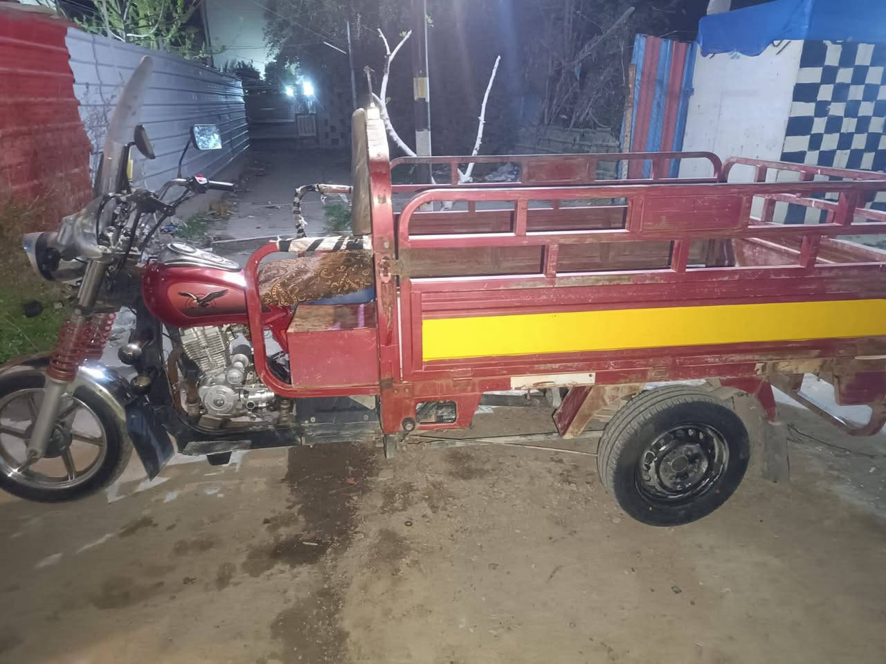 سلام عليكم ستوته البيع مديل 21
محرك 25
ستوته جاهزه كله جديده
تخم تاير دشبول اكتروني 
كهرباء كله شغاله السعر مليون 100
وبيها مجال ***********
