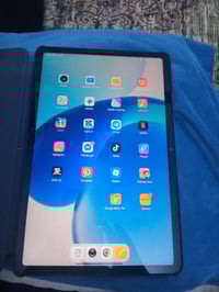 ايباد ريدمي • شبه جديد • بارك السعدون