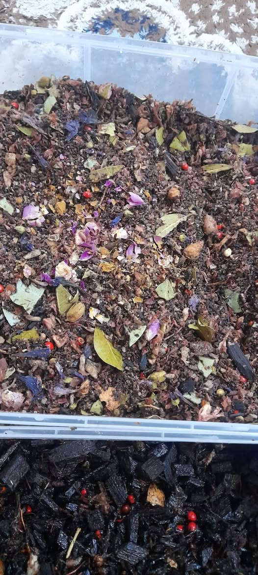 عود ميلانو للبخور والعطور يقدم لكم انواع الخشب البخور
نقدم لكم اجمل وأجود أنواع البخورات 

كل ما هو مميز و نادر و جميل ...

اصاله البخور تعبر عن نفسها ...

أجمل بخور تقدمه لبيتك ولنفسك ... 

بخورات وعطور تستحق الإقتناء...

للاستفسار والتواصل 

 ***********

واحذروا التقليد ❌
#عود ميلانو #للبخور والعطور 

يتواجد لدينا خدمة التوصيل لكل العراق  والمحافظات بسرعة عالية
