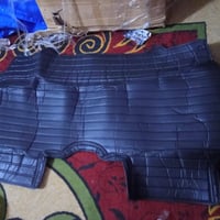 فرش ارضيه مال سياره كبس اليريدهن يخابرني واتساب سعرهن 20 الف طلعلي بال...