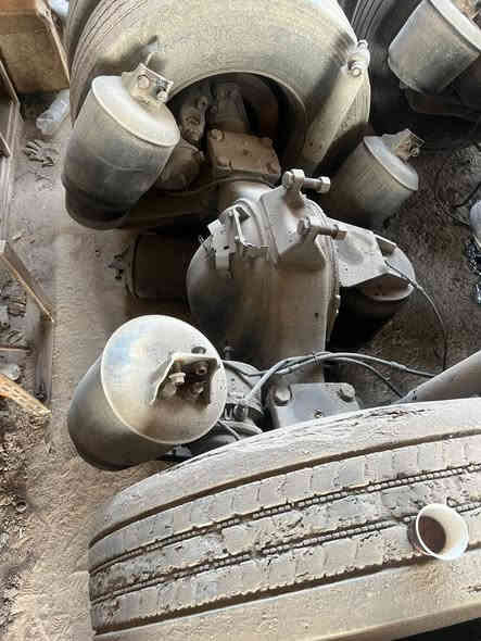 سنكل مزوج البيع او مرواس بسنكل تك تاير 
تفاصيل اكثر تصل برقم ***********
