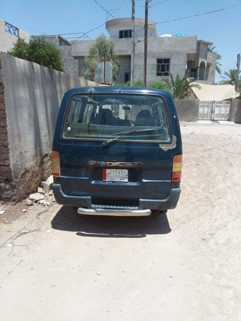 سلام عليكم هايسه بوز للبيع موديل 94 سنويهه لل 27 شهر 4 مكينه وكير ونجي 6 سلندر مكينه كير اكسل شواصي تخم تاير نص عمر صدر مشط كلهه نضيف كهربائيات كلهه شغاله بيهه بس رقم شاصي مكانه خايس تريد تحويل تريد وكاله سعرهه 30 وبيهه مجال مكاني ديالى بعقوبة وهذا رقمي***********
