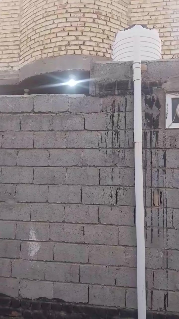مشتمل للبيع العنوان المسيب حي جسمان مساحه المشتمل 100متر سند 25 زراعي للاستفسار الاتصال على الرقم ***********
