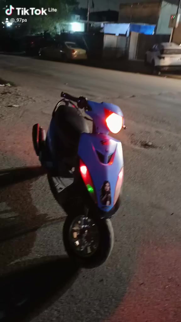 دراجة ماكس عدلة للبيع شغال شلعة معدل فول السعر ٣٧٥ شيال راجع دبل سبع الوان المكان بغداد المشتل الشراي يتصل عل رقم ورجائن المو شراي لا يتعبني ***********
