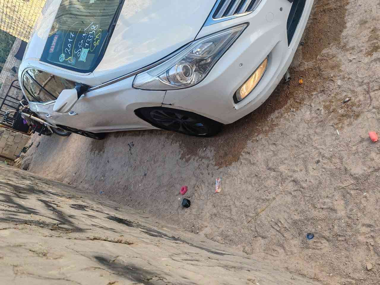 سلام عليكم سياره ازيره موديل 14 ادوات االسعر 40 أرقام وسنويه شمالي نكليزي خليجي مكينه 6 داخل بيجي سياره حاويه كفاله بيه صبغ باب وجوملغ جاهزه من كلشي وكلشي شغال كير ومكينه بل كارتون تخم تاير حداديه كهربائيات باتري كله جديد تتفئه تبريد غرفه جديدة سياره مكفوله من كص وضربه مكان سياره نجف تواصل عن طريق ***********

