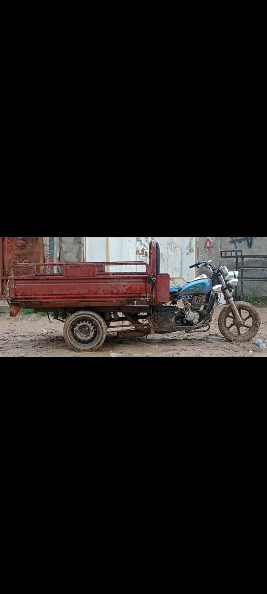 السعر ٧٠٠ بيها مجال العنوان الديوانية الاوراق اصولية معاملة رقم بيها ***********
