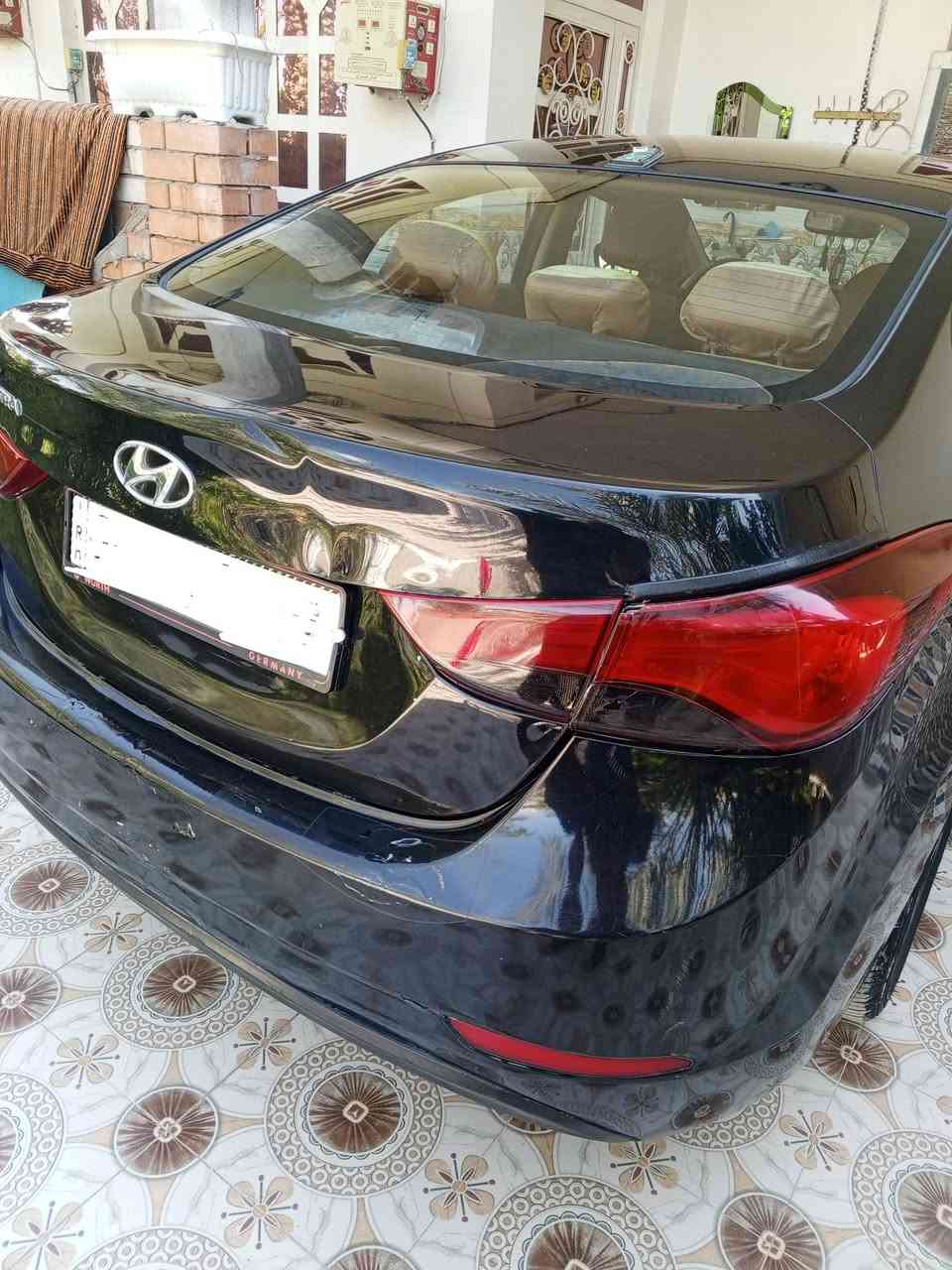 السلام عليكم 
النترا موديل 2016 وارد امريكي 
بدون نقص تدفئة تبريد , صدر امامي خلفي كله جديد مال جناي
الضرر قبق الجنطة ,والسونار موجود مع الصور 
السعر ١١٨ وبيها مجال قليل 
للاستفسار اكثر: ***********
