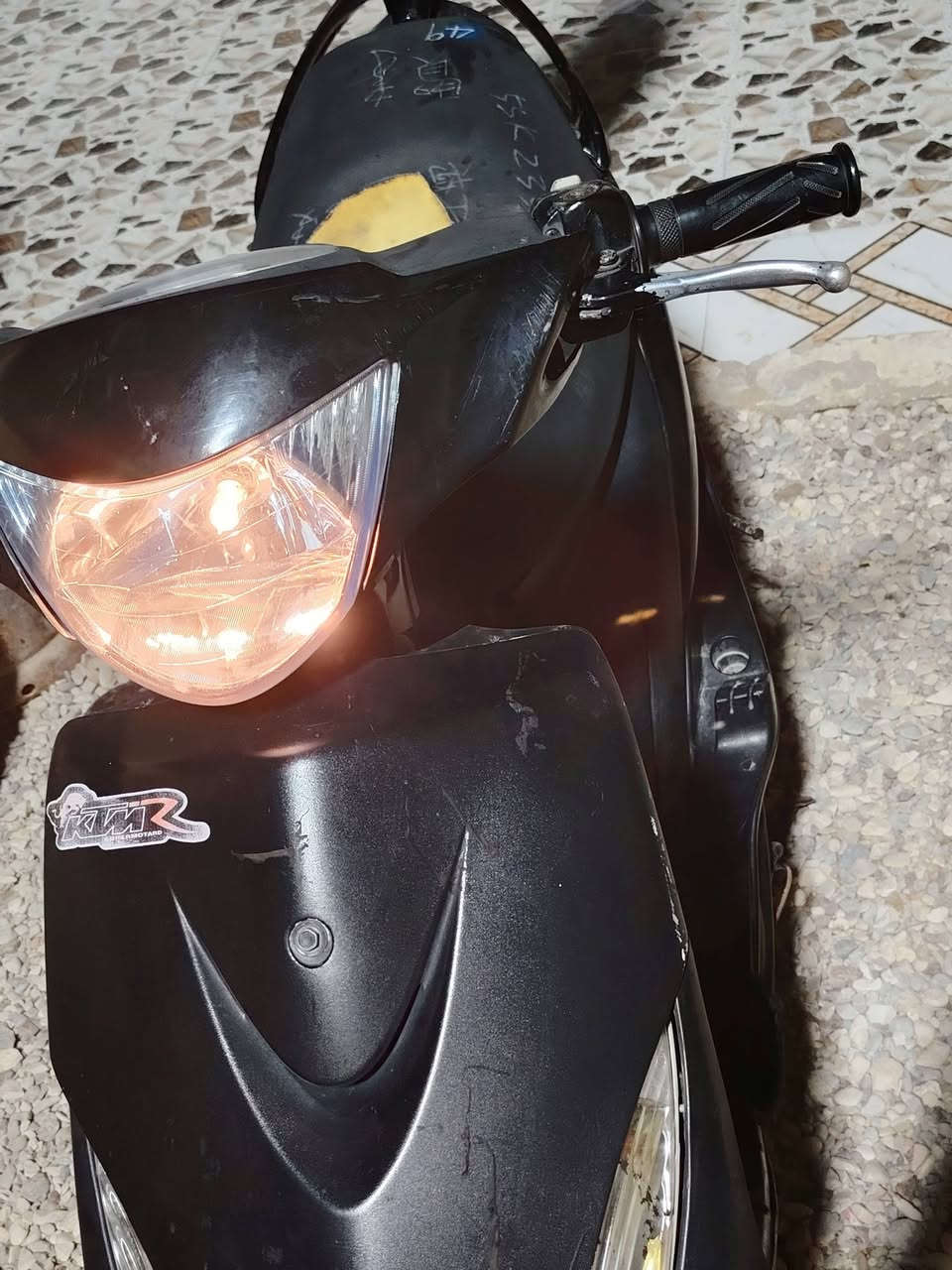 السلام عليكم
ماكس عدله حاويه
قبل ٦ اشهر نزلته
مابيه اي نقص
السعر 600 وبيه مجال


**إذا كنت صاحب هذا الإعلان وتريد حذفه لأي سبب، رجاءا أرسل رسالة إلى الدعم الفني**